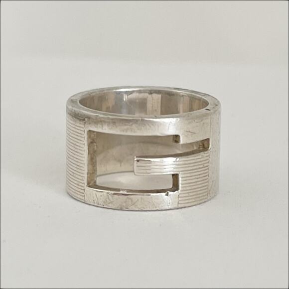 GUCCI Ring Interlocking G Silver 925 Ring Branded Cutout G Unisex Band 6.25 - Picture 1 of 9